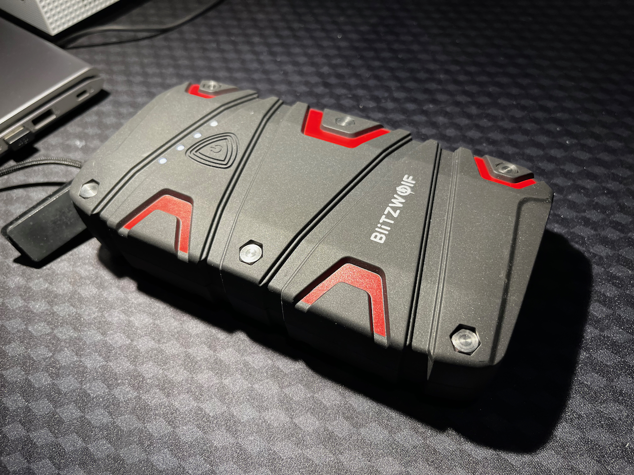 BW JumpStarter