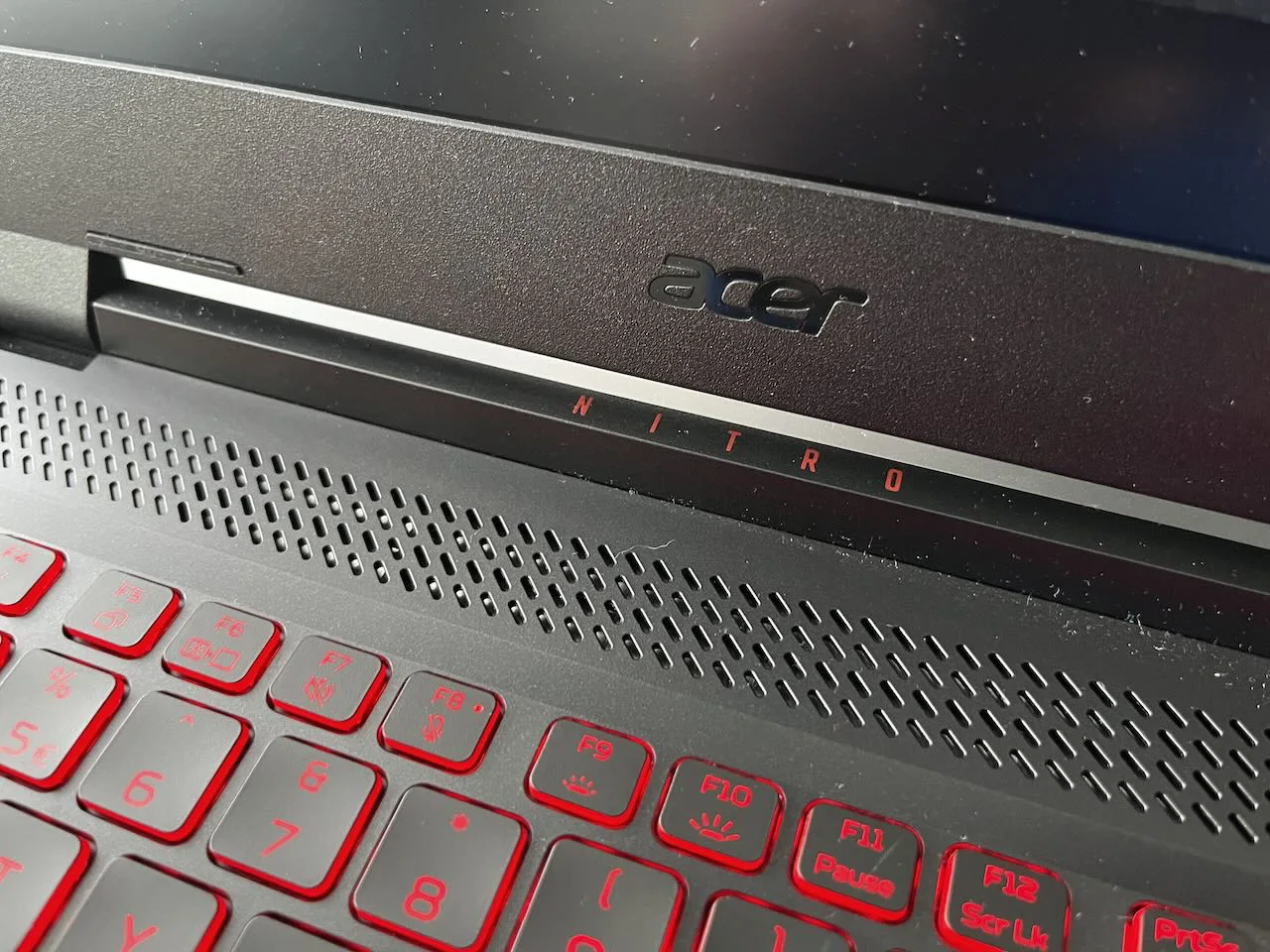 ACER NITRO 5 2022 ekran