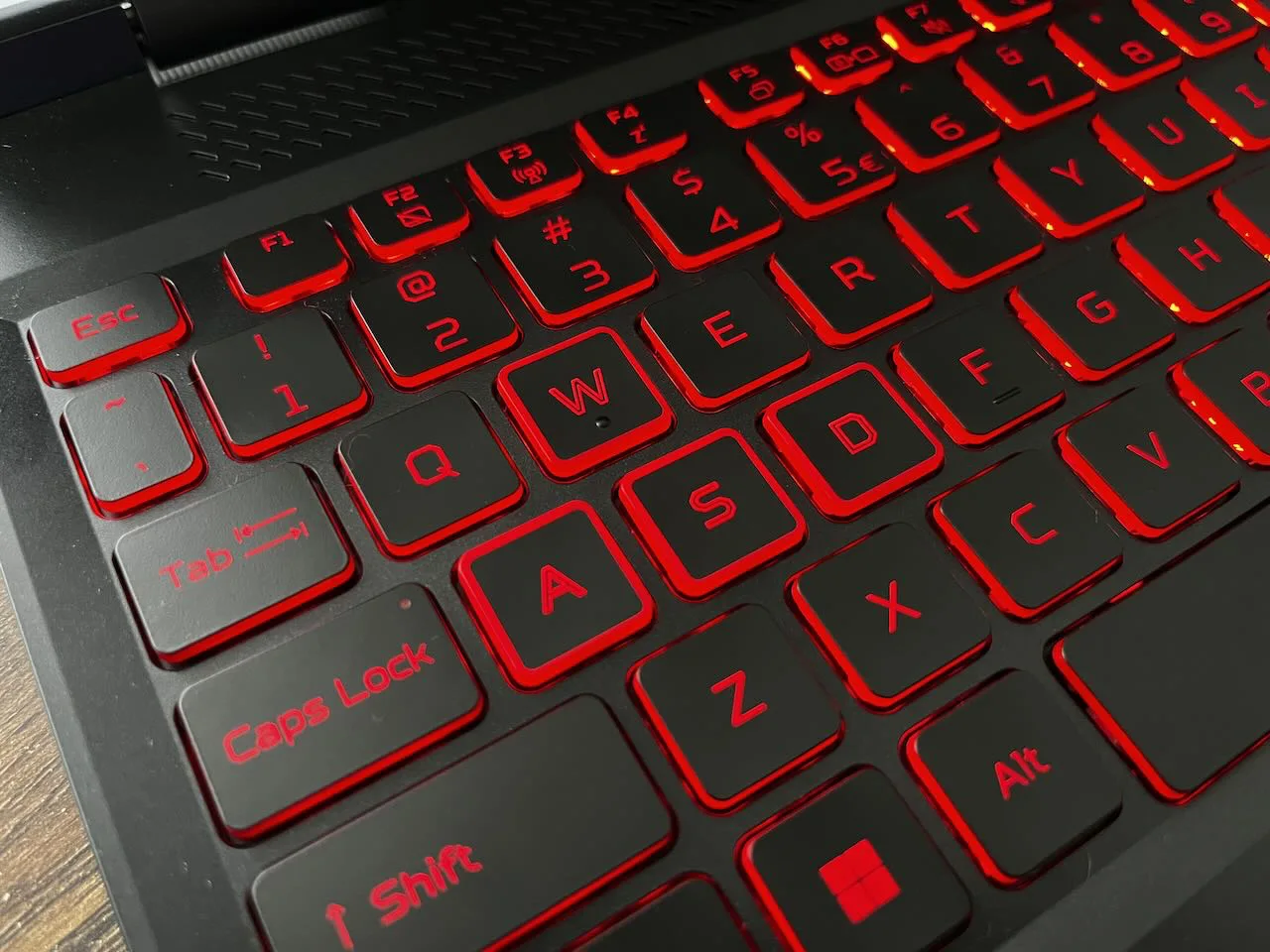 ACER NITRO 5 2022 klawiatura