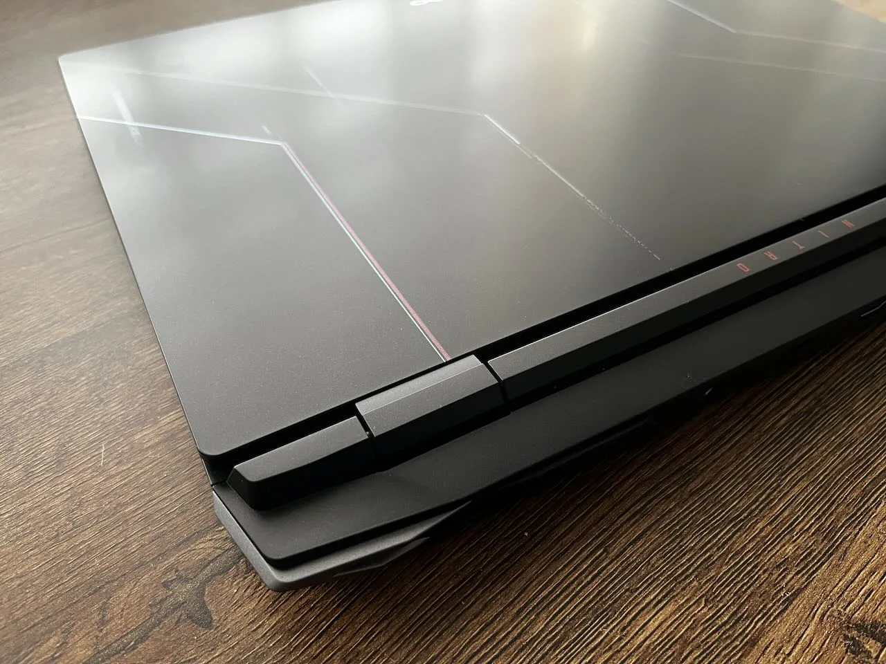 ACER NITRO 5 2022 zamknięta obudowa