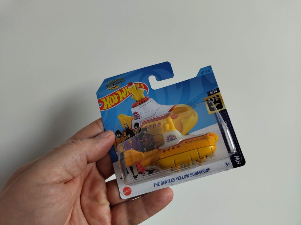 yellow submarine hotwheels