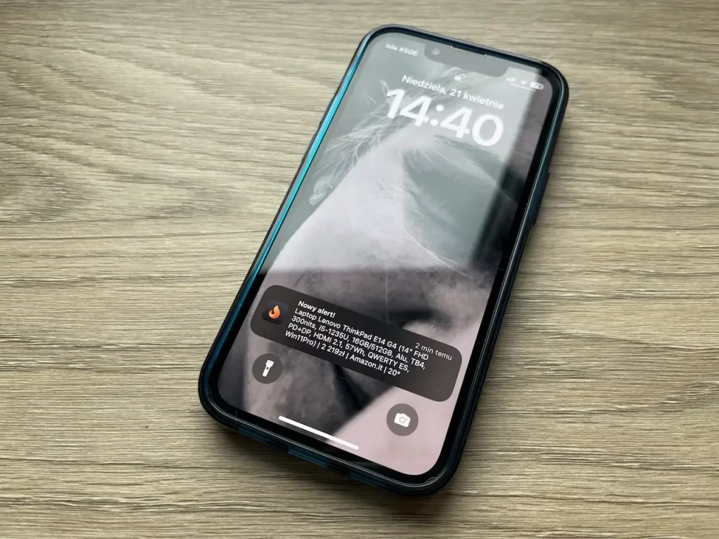 etui JETech do iphone magsafe
