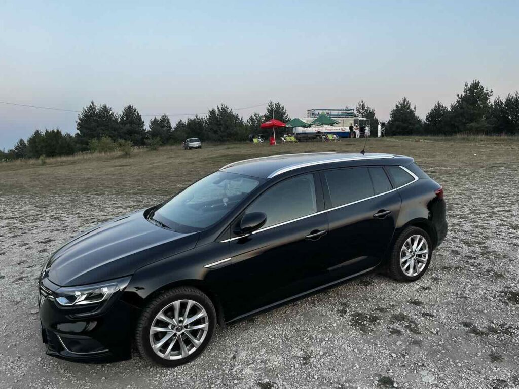 Przystanek PRL Czubatka parking