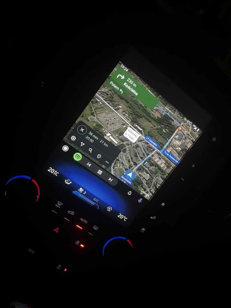 Android Auto w Megane IV 2017