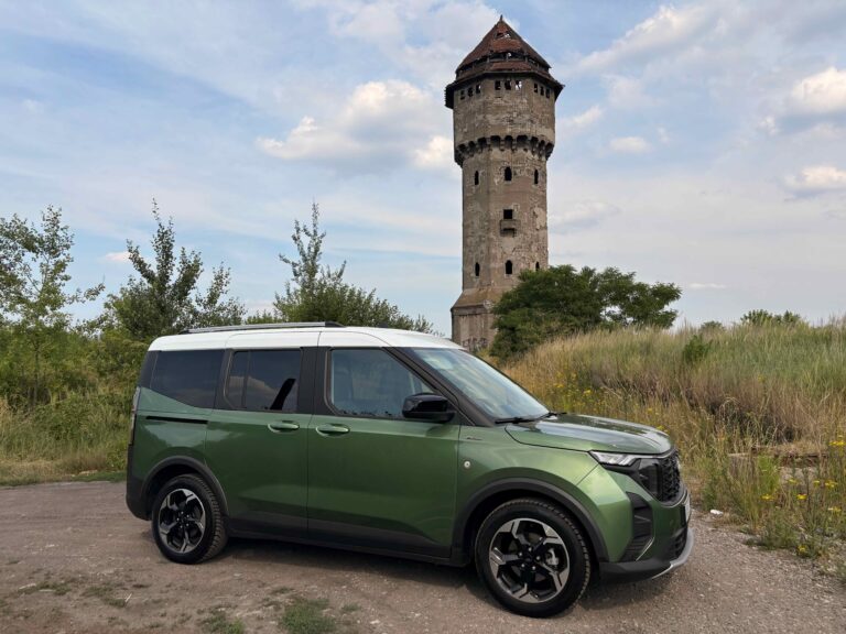 Ford Tourneo Courier Active 1.0 EcoBoost 125 KM (2025) – samochód, który nie udaje SUV-a. I bardzo dobrze.